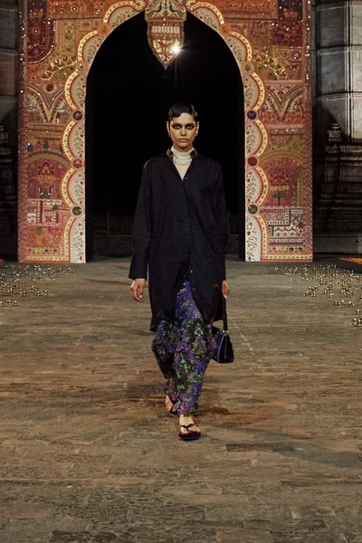 Look 79